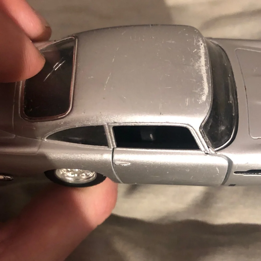 1963 Aston Martin DB5 Pull Back